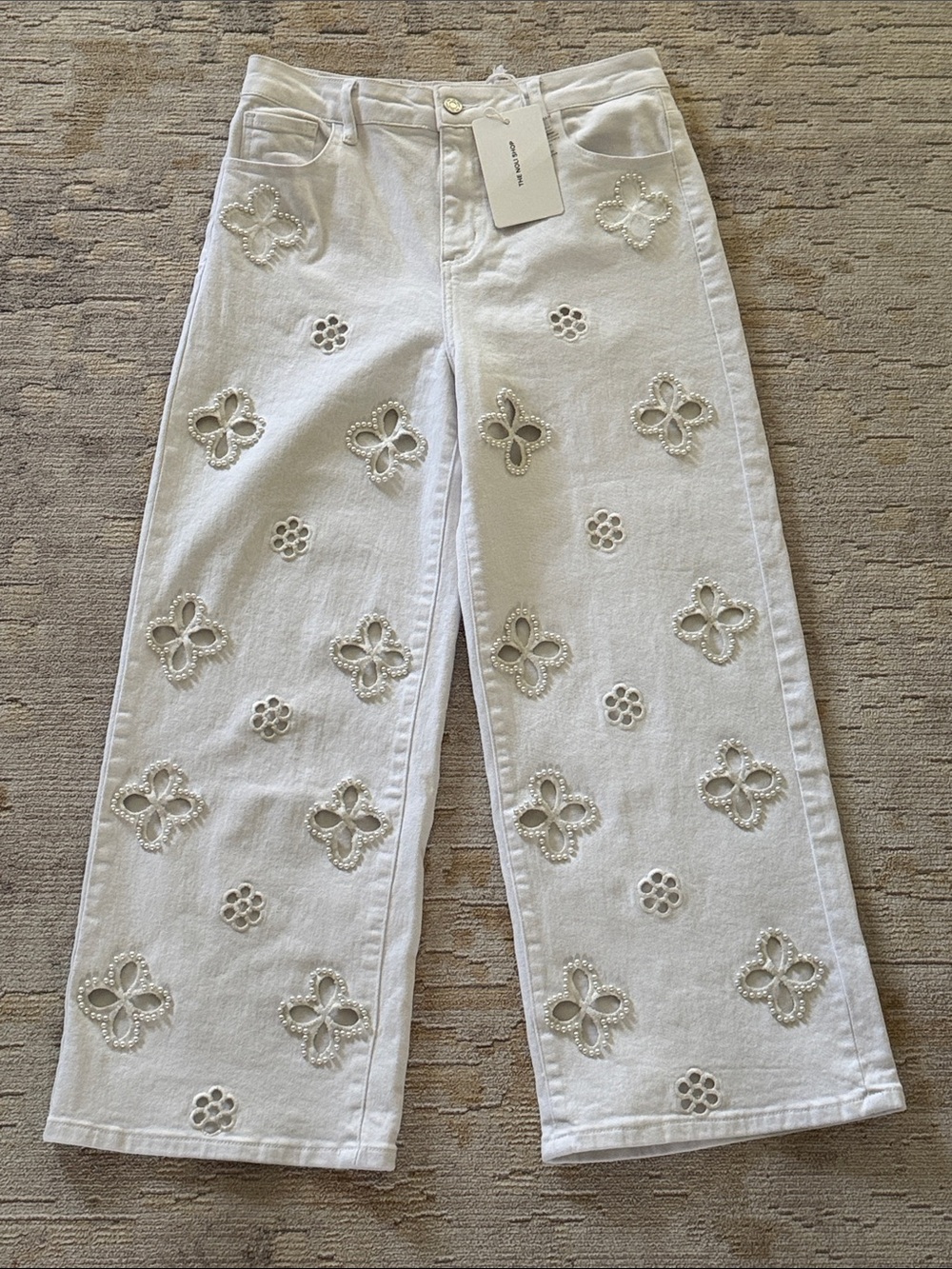 Kaia Pearl High-Rise Jeans in white from The Noli Shop size 30 new with tags